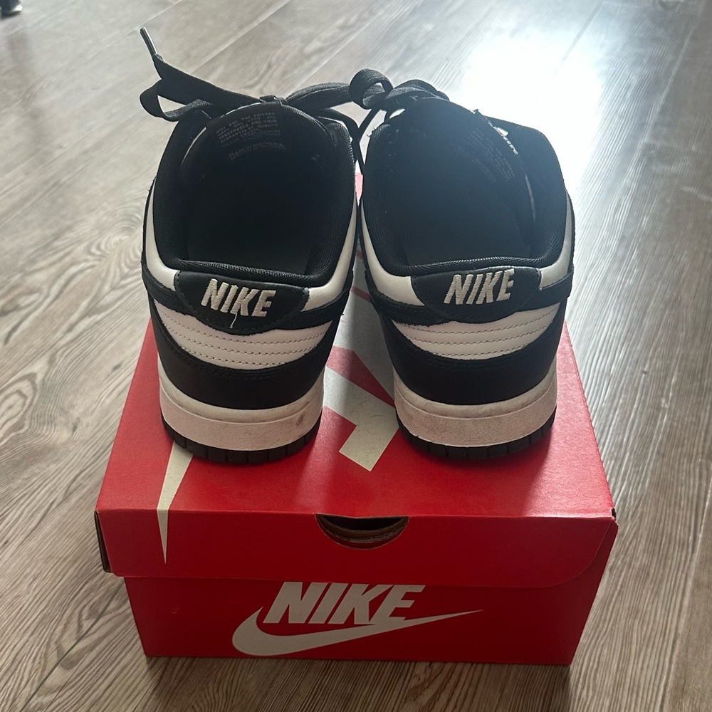 Nike Dunk Retro “Panda” Sneakers - 9.5 - Worn 4x - Picture 3 of 6